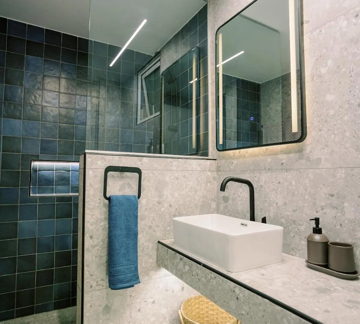 Apartment 2Br Amalfi Blue Apt In Larnaca - Pool & 10Min Walk To Mackenzie Beach! Cyprus