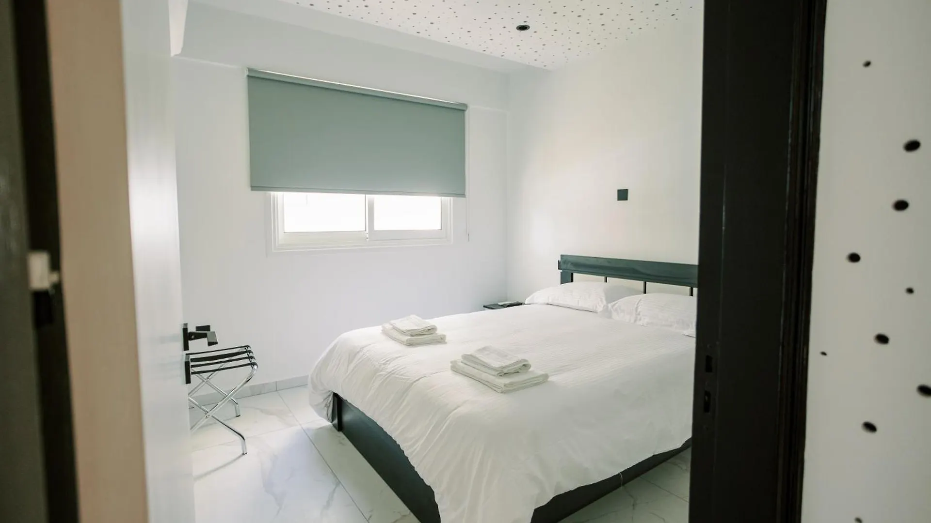 2Br Amalfi Blue Apt In Larnaca - Pool & 10Min Walk To Mackenzie Beach! 0*,